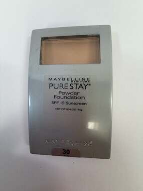 Maybelline Pure Stay Powder Foundation SPF 15 Sunscreen, Shade 30 Nude